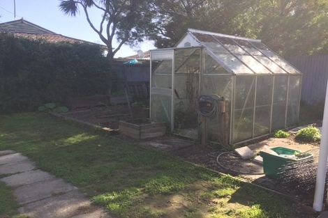 Photo of property in 282 Keyes Road, New Brighton, Christchurch, 8083