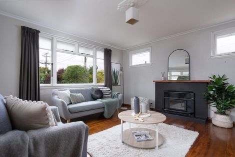 Photo of property in 38 Jellicoe Street, Greytown, 5712