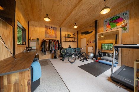 Photo of property in 84 Cover Street, Lumsden, 9730