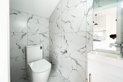 Photo of property in 15d Parkinson Avenue, Wesley, Auckland, 1041