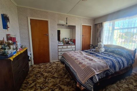 Photo of property in 35 Fox Street, Opunake, 4616