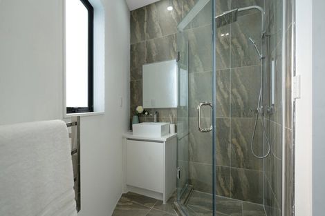 Photo of property in 1/13 Sarona Avenue, Glen Eden, Auckland, 0602