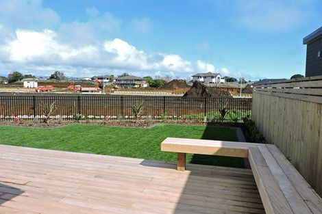 Photo of property in 1 Ashwood Lane, Bell Block, New Plymouth, 4312