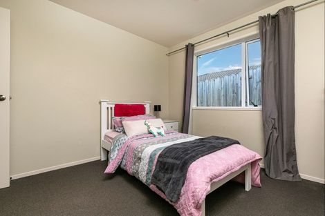 Photo of property in 39 Northbrook Close, Greenhithe, Auckland, 0632