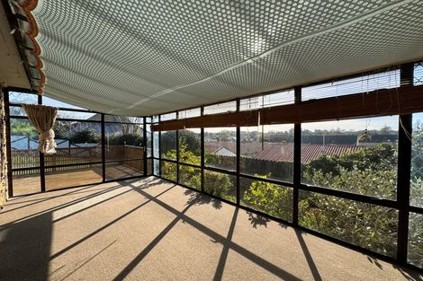 Photo of property in 23 Madill Road, St Andrews, Hamilton, 3200