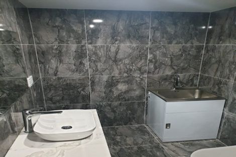 Photo of property in 32 Cooladawson Drive, Flat Bush, Auckland, 2019