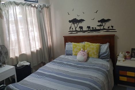 Photo of property in 3 Boderg Way, East Tamaki, Auckland, 2016