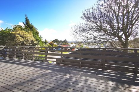 Photo of property in 1/4 Osmond Court, Sunnyvale, Auckland, 0612