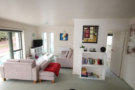 Photo of property in 1b Bagnall Place, Pauanui, Hikuai, 3579