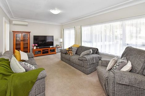 Photo of property in 22 Scenic Drive, Hillpark, Auckland, 2102