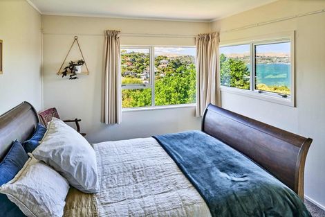 Photo of property in 18 Gordon Road, Plimmerton, Porirua, 5026