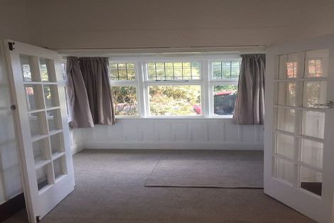 Photo of property in 44 Garreg Road, Bryndwr, Christchurch, 8052