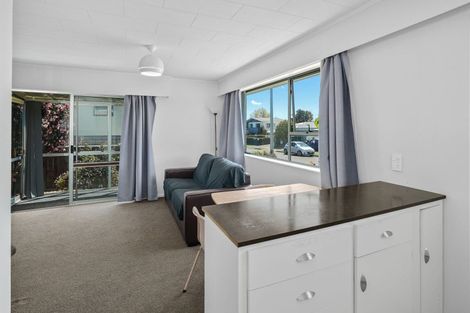 Photo of property in 1/3 Hereford Street, Stoke, Nelson, 7011