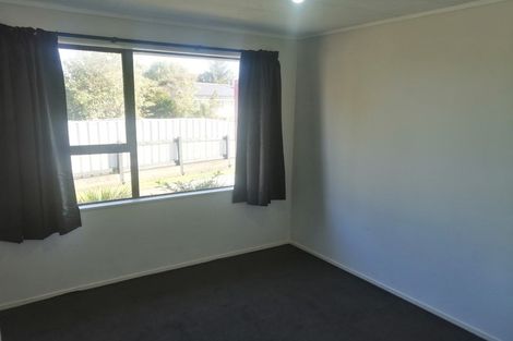 Photo of property in 21 Cargill Grove, Kelvin Grove, Palmerston North, 4414