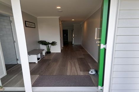 Photo of property in 107 Mawai Hakona Drive, Wallaceville, Upper Hutt, 5018