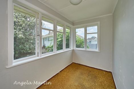Photo of property in 15 Avon Terrace, Roslyn, Palmerston North, 4414