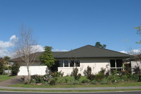 Photo of property in 28 Saint Andrews Drive, Bethlehem, Tauranga, 3110