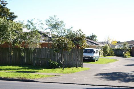 Photo of property in 3/331 Massey Road, Mangere East, Auckland, 2024