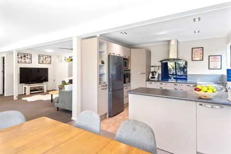 Photo of property in 34 Kowhai Park Road, Maunu, Whangarei, 0110