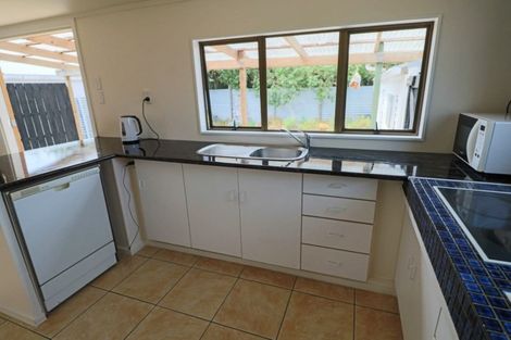 Photo of property in 5 Hillary Street, Foxton, 4814