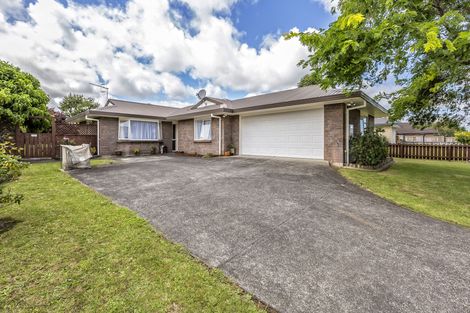 Photo of property in 168 Queen Street, Waiuku, 2123