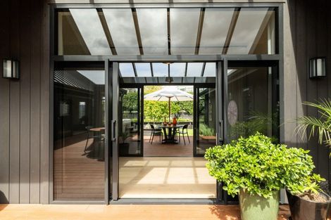 Photo of property in 58 Breadalbane Avenue, Havelock North, 4130