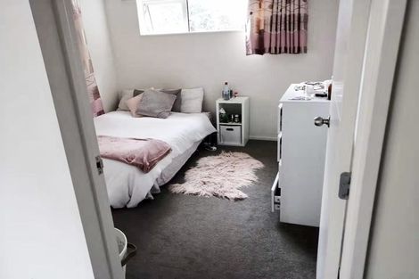 Photo of property in 47a Butley Drive, Farm Cove, Auckland, 2012