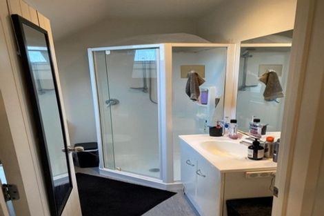 Photo of property in 327 Barbadoes Street, Christchurch Central, Christchurch, 8011