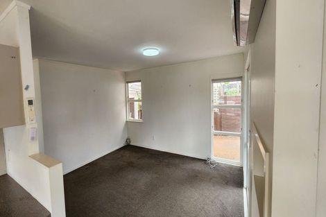 Photo of property in 62a Captain Scott Road, Glen Eden, Auckland, 0602