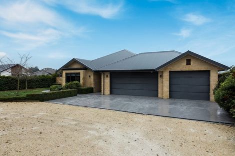Photo of property in 798 Weedons Ross Road, West Melton, 7618