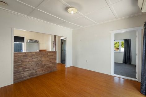 Photo of property in 15 Junction Road, Paeroa, 3600