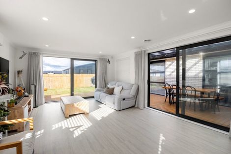 Photo of property in 19 Inuwai Street, Glenview, Hamilton, 3206