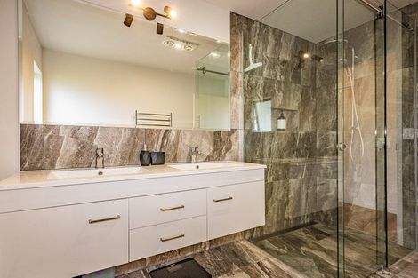 Photo of property in 5 Heartwood Lane, Ohakune, 4625