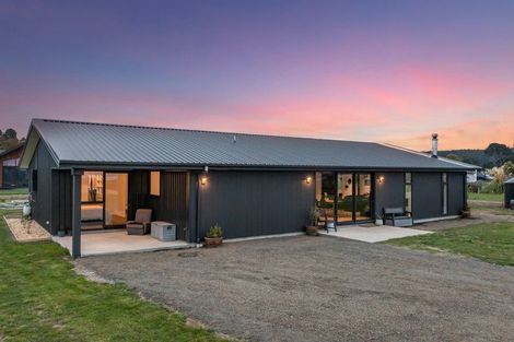 Photo of property in 10 Otuarae Drive, Taieri Beach, Brighton, 9091