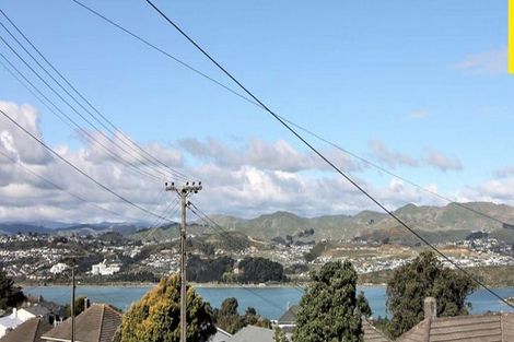 Photo of property in 25 Hiwi Crescent, Titahi Bay, Porirua, 5022