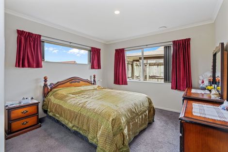 Photo of property in Rangeview Villas, 11/9 Fuller Close, Levin, 5510