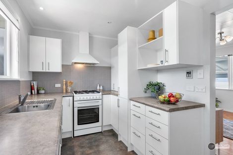 Photo of property in 184 Taita Drive, Avalon, Lower Hutt, 5011