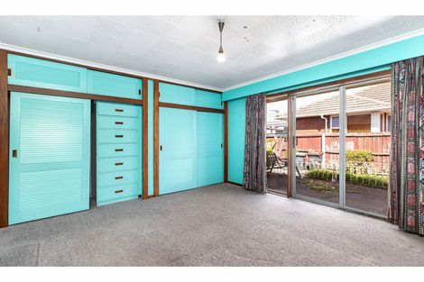 Photo of property in 24 Palmers Road, New Brighton, Christchurch, 8083