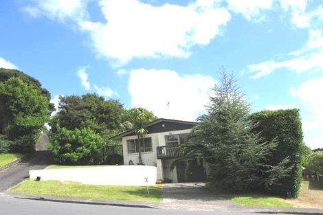 Photo of property in 3 Vari Place, Bayview, Auckland, 0629