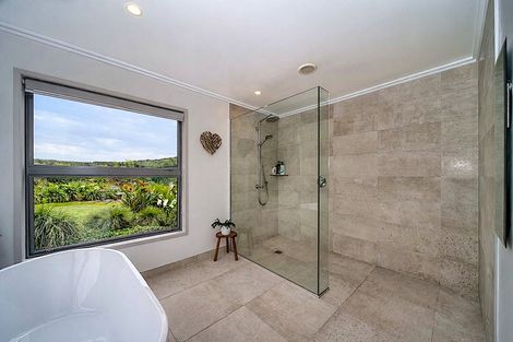 Photo of property in 36 Kahurangi Drive, Mangawhai, Kaiwaka, 0573