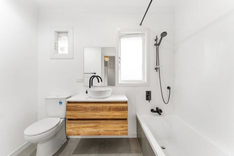 Photo of property in 13a Roys Road, Parkvale, Tauranga, 3112