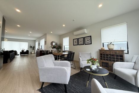 Photo of property in 10 Maraeariki Avenue, Orewa, 0931