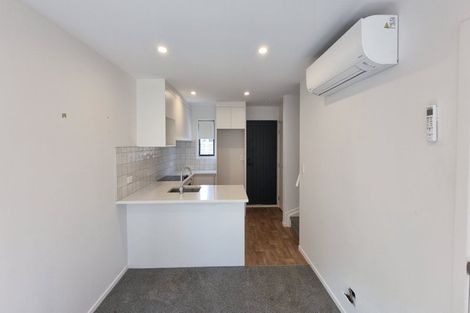Photo of property in 11/30 Bowater Place, Manurewa, Auckland, 2102