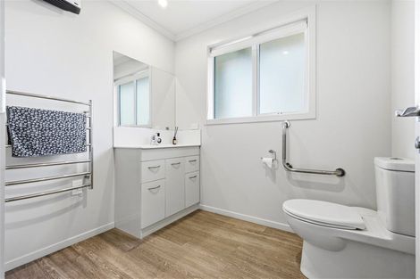 Photo of property in 1 Puketutu Grove, Motueka, 7120