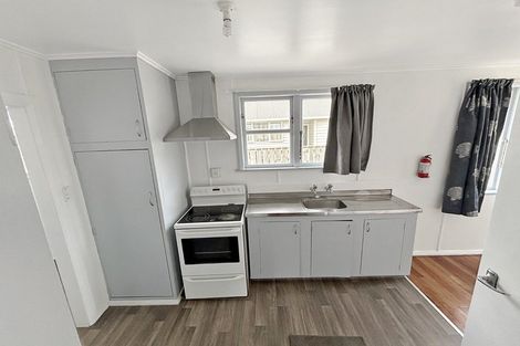 Photo of property in 16 Kauri Street, Gonville, Whanganui, 4501