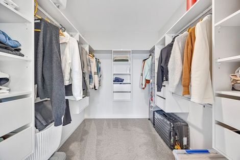 Photo of property in 13d Morton Avenue, Forrest Hill, Auckland, 0620