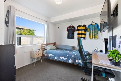 Photo of property in 68 Bayly Street, Waitara, 4320