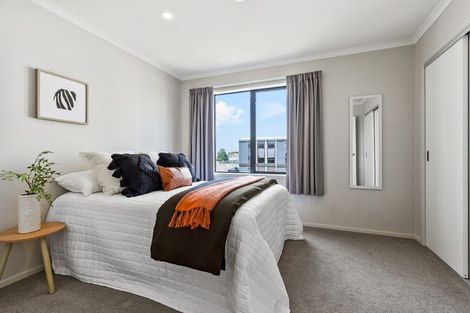 Photo of property in 7/6 Onekiritea Road, Hobsonville, Auckland, 0616