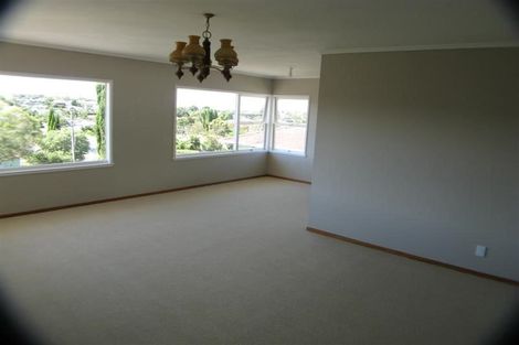Photo of property in 40 Corunna Road, Milford, Auckland, 0620