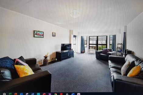 Photo of property in 9b Victoria Avenue, Waiuku, 2123